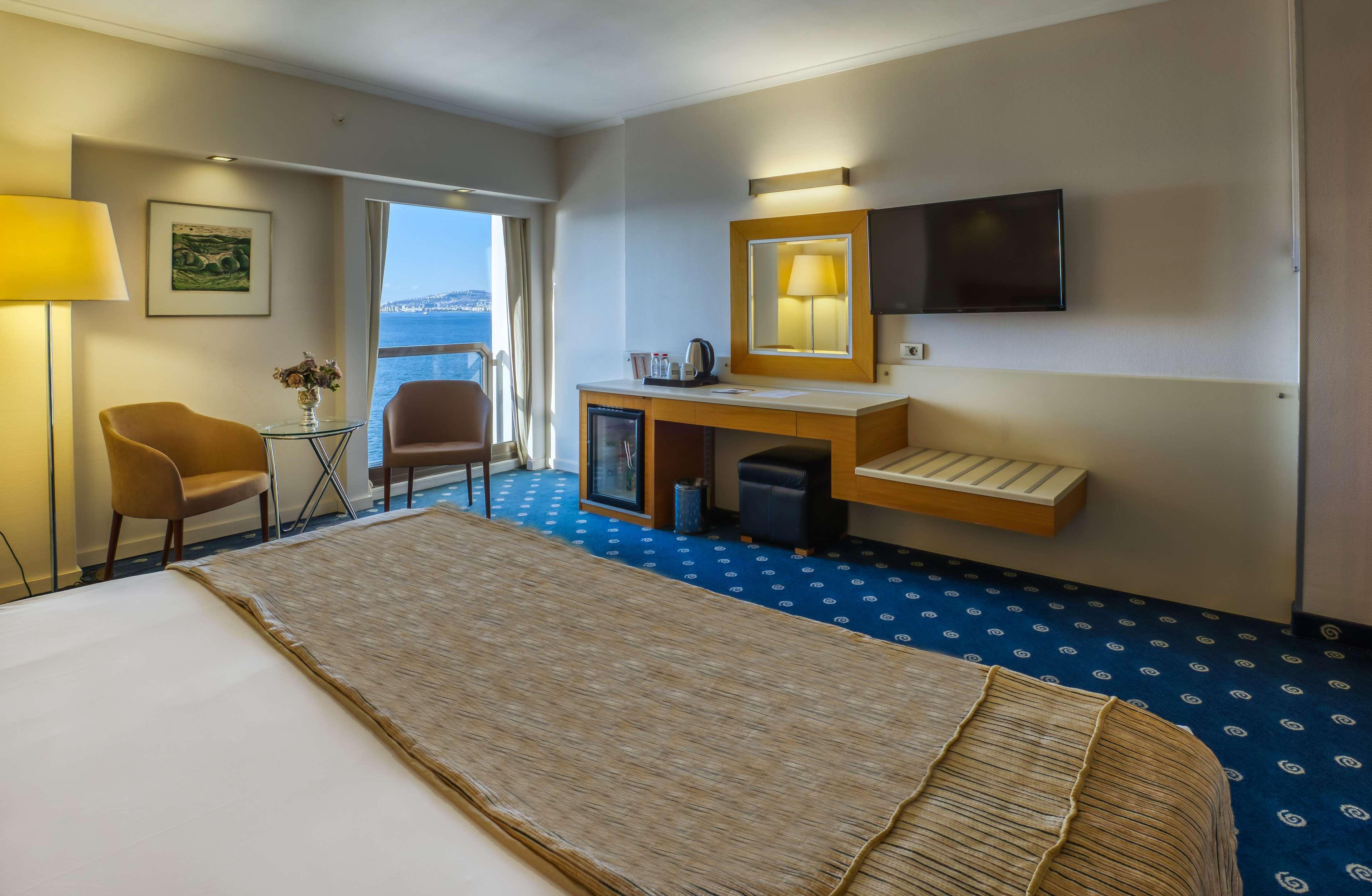 Best Western Plus Hotel Konak İzmir Eksteriør bilde