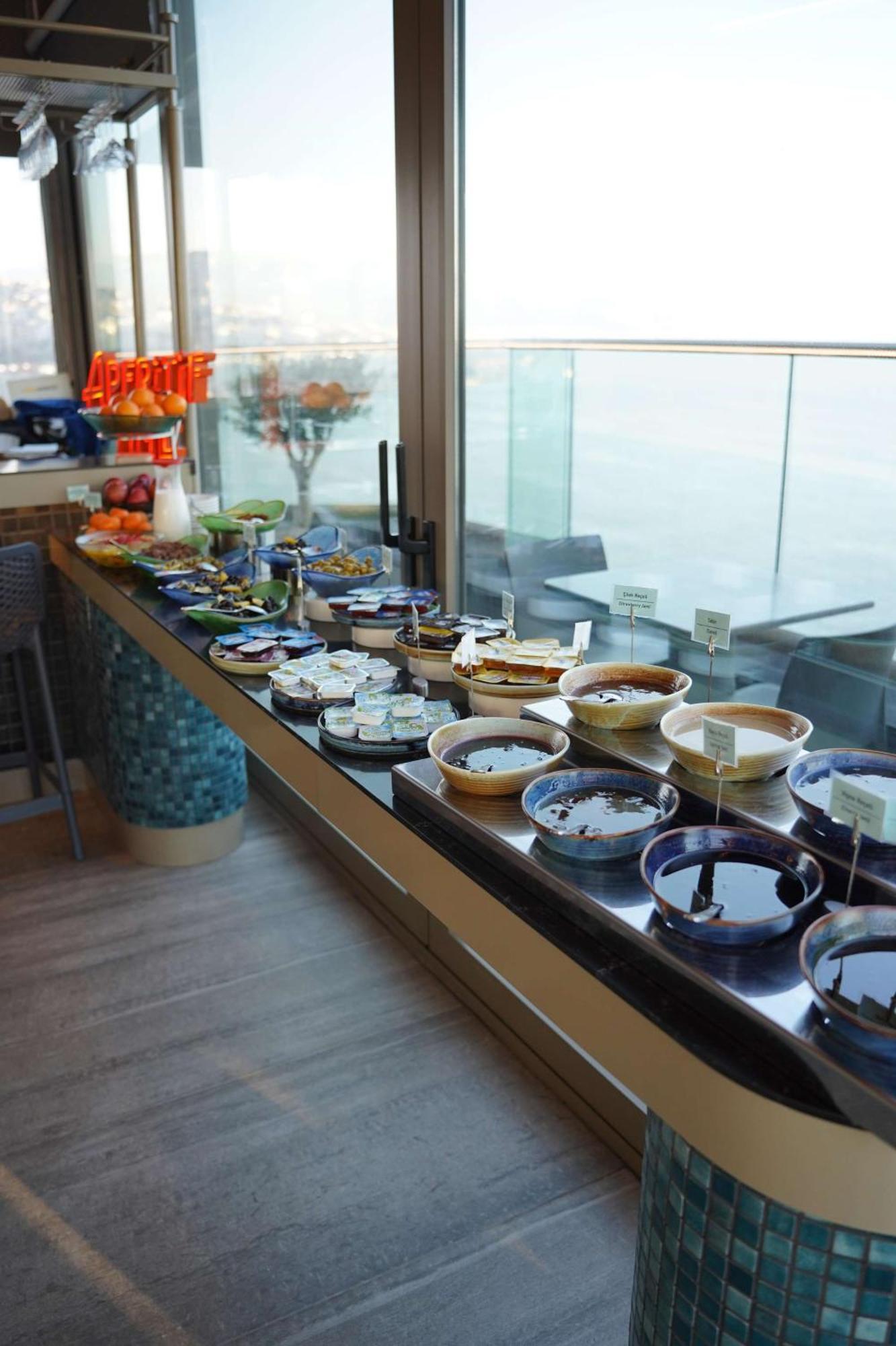 Best Western Plus Hotel Konak İzmir Eksteriør bilde